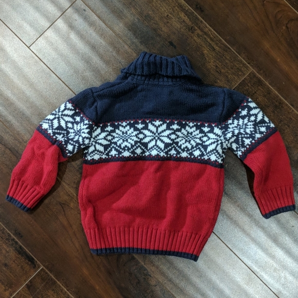 Boys winter sweater - Picture 2 of 2